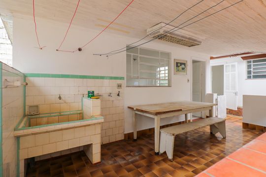 Edicula de casa à venda com 2 quartos, 150m² em Sapoema, Diadema