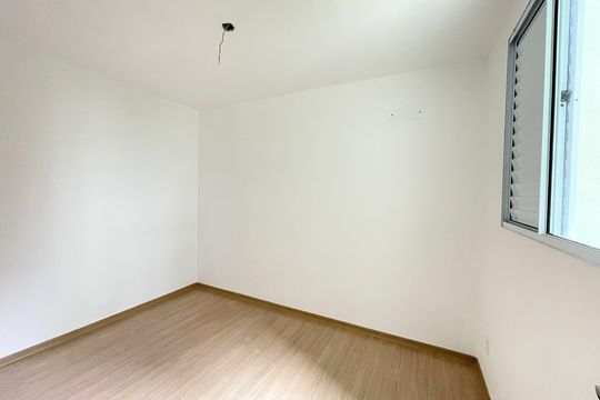 Apartamento à venda com 2 quartos, 43m² em Carlos Prates, Belo Horizonte