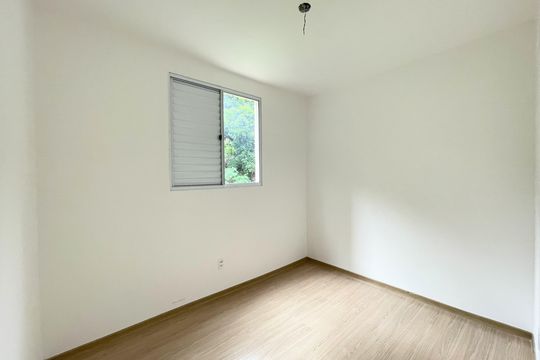 Apartamento à venda com 2 quartos, 43m² em Carlos Prates, Belo Horizonte