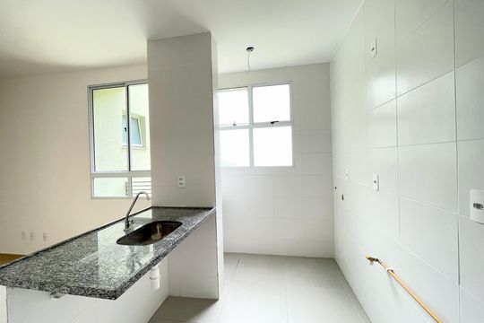 Apartamento à venda com 2 quartos, 43m² em Carlos Prates, Belo Horizonte