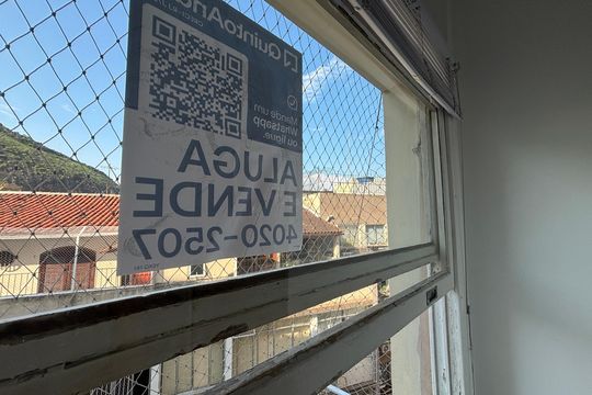 Placa de apartamento à venda com 2 quartos, 70m² em Copacabana, Rio de Janeiro