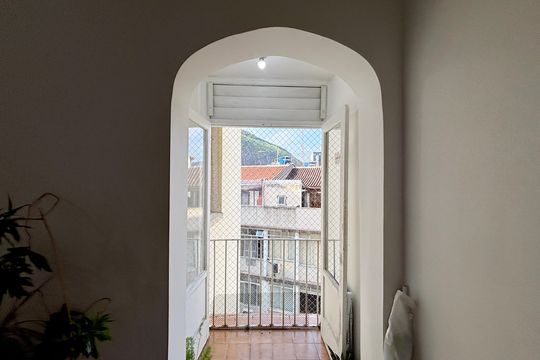 Sala - varanda de apartamento à venda com 2 quartos, 70m² em Copacabana, Rio de Janeiro