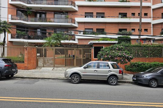 Fachada de apartamento à venda com 4 quartos, 278m² em Pacaembu, São Paulo