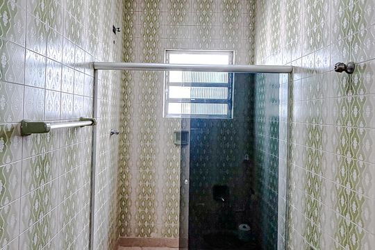 Banheiro de casa à venda com 3 quartos, 170m² em Chácara Califórnia, São Paulo