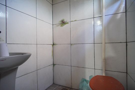 Banheiro de casa à venda com 1 quarto, 40m² em Feitoria, São Leopoldo