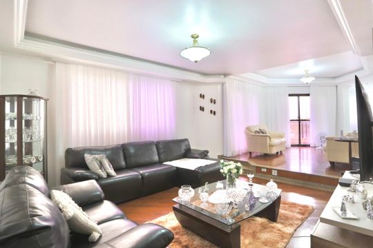 Casa de Condomínio à venda com 3 quartos, 256m² em Vila Regente Feijó, São Paulo