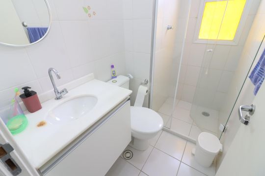 Banheiro 2 de apartamento para alugar com 2 quartos, 68m² em Centro, Osasco
