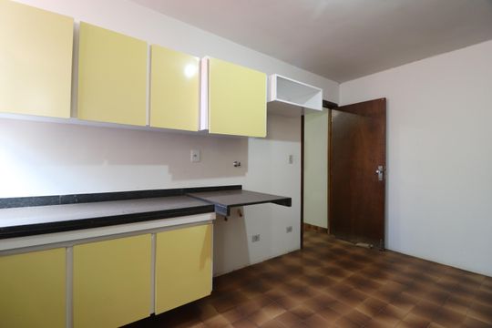 Cozinha de casa para alugar com 9 quartos, 487m² em Tabajaras, Uberlândia