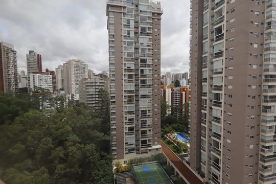 Vista da Varanda de apartamento à venda com 3 quartos, 165m² em Vila Andrade, São Paulo