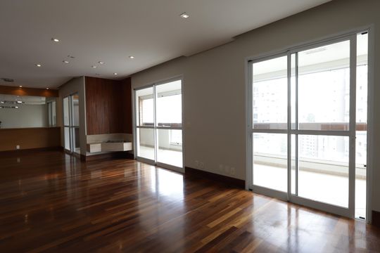 Apartamento à venda com 3 quartos, 165m² em Vila Andrade, São Paulo