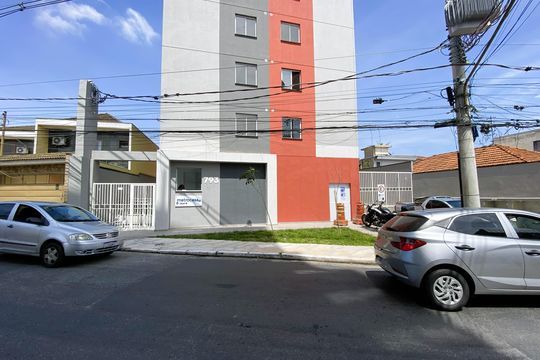 Fachada de kitnet/studio para alugar com 1 quarto, 17m² em Vila Nilo, São Paulo
