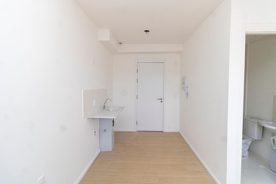 Kitnet/Studio para alugar com 1 quarto, 17m² em Vila Nilo, São Paulo