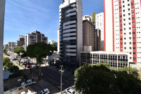 Vista da Sala de apartamento à venda com 3 quartos, 169m² em Bigorrilho, Curitiba