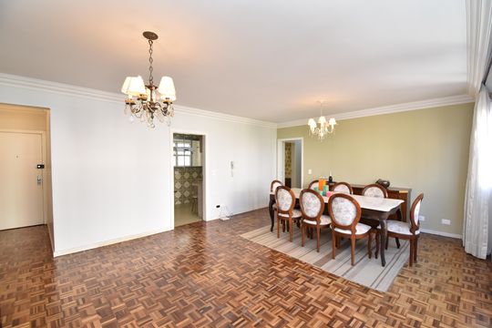Apartamento à venda com 3 quartos, 169m² em Bigorrilho, Curitiba
