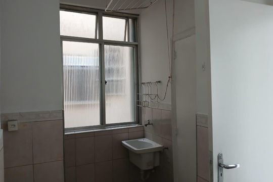 Área de serviço de apartamento à venda com 3 quartos, 80m² em Sampaio, Rio de Janeiro