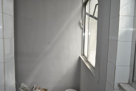 Área de serviço de apartamento para alugar com 2 quartos, 75m² em Todos Os Santos, Rio de Janeiro