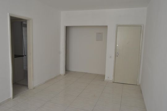Sala de apartamento para alugar com 2 quartos, 75m² em Todos Os Santos, Rio de Janeiro