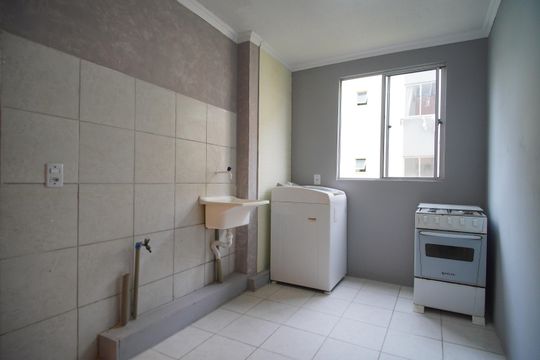 Cozinha de apartamento à venda com 2 quartos, 48m² em Duque de Caxias, São Leopoldo