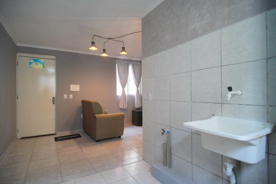 Cozinha de apartamento à venda com 2 quartos, 48m² em Duque de Caxias, São Leopoldo
