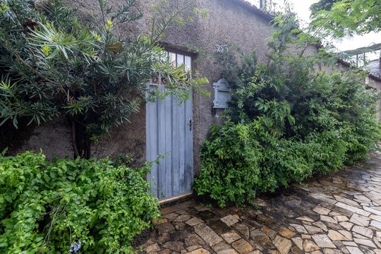Fachada de casa à venda com 3 quartos, 210m² em São João Batista, Belo Horizonte