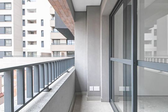Varanda de kitnet/studio à venda com 1 quarto, 30m² em Vila Cordeiro, São Paulo