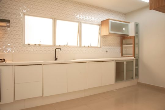 Cozinha de apartamento à venda com 3 quartos, 169m² em Vila Clementino, São Paulo