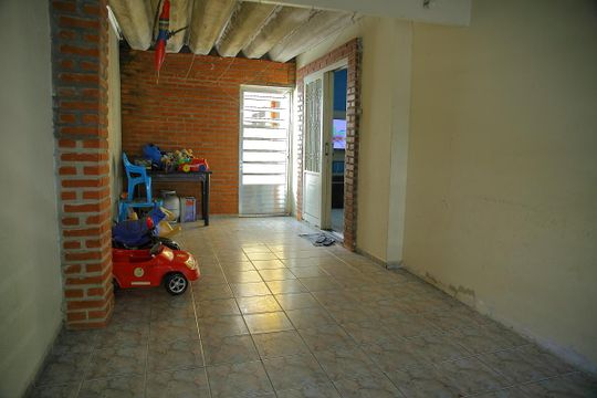 Garagem  de casa à venda com 3 quartos, 164m² em Vila Netuno, São Bernardo do Campo