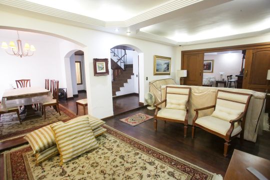 Casa à venda com 7 quartos, 641m² em Jacarepaguá, Rio de Janeiro