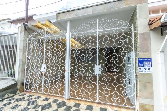 Fachada de casa à venda com 3 quartos, 153m² em Rudge Ramos, São Bernardo do Campo