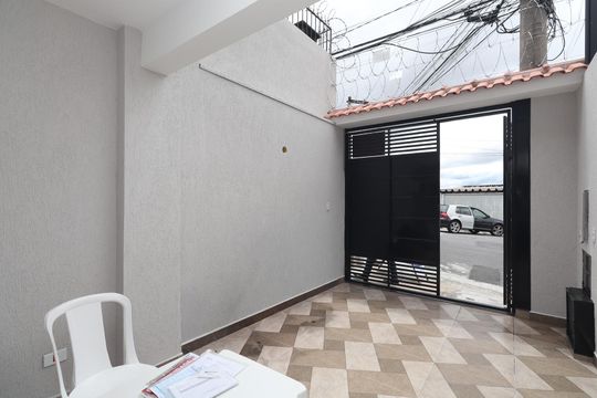 Garagem de casa à venda com 3 quartos, 110m² em Vila Ede, São Paulo