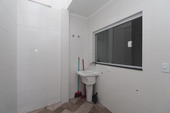 Área de Serviço de casa à venda com 3 quartos, 110m² em Vila Ede, São Paulo