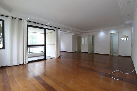 Apartamento à venda com 3 quartos, 162m² em Indianópolis, São Paulo