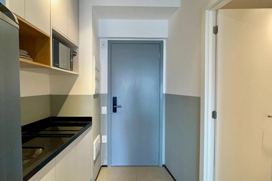 Cozinha de kitnet/studio para alugar com 1 quarto, 22m² em Cerqueira César, São Paulo