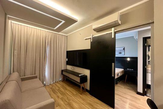 Sala de apartamento para alugar com 1 quarto, 38m² em Cambuí, Campinas