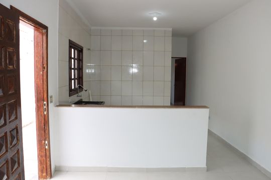 Casa para alugar com 2 quartos, 70m² em Roselândia, Cotia