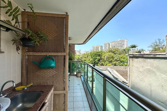 Apartamento à venda com 2 quartos, 85m² em Leblon, Rio de Janeiro