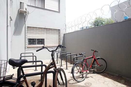 Área Comum - Bicicletário de apartamento à venda com 2 quartos, 57m² em Praia de Belas, Porto Alegre