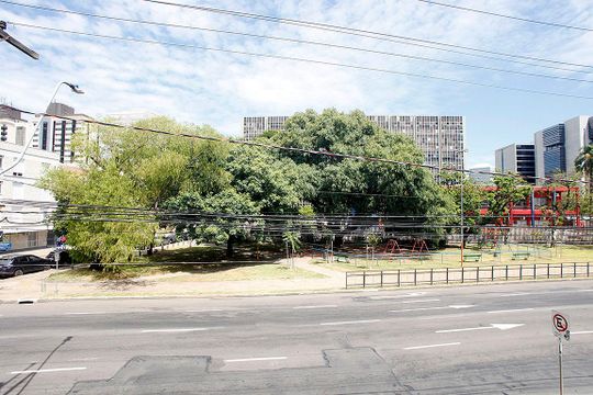 Quarto 2 Vista de apartamento à venda com 2 quartos, 57m² em Praia de Belas, Porto Alegre