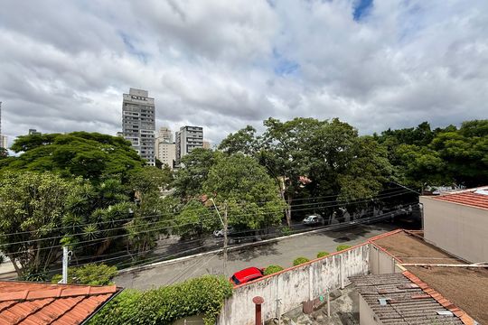 Vista Suíte 1 de casa à venda com 3 quartos, 350m² em Campo Belo, São Paulo