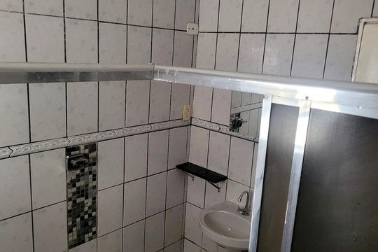 Banheiro de casa à venda com 2 quartos, 100m² em Jardim Vila Carrao, São Paulo
