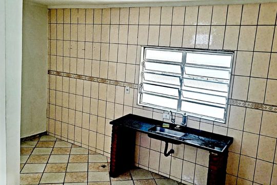 Cozinha de casa à venda com 2 quartos, 100m² em Jardim Vila Carrao, São Paulo