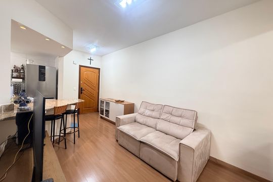 Sala de apartamento para alugar com 2 quartos, 60m² em Minas Brasil, Belo Horizonte