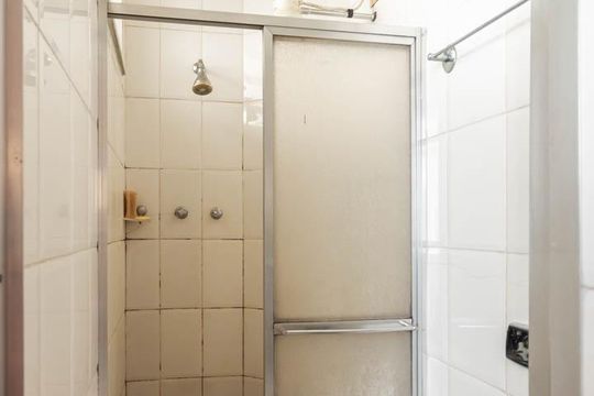 Banheiro de serviço de apartamento à venda com 4 quartos, 166m² em Vila Isabel, Rio de Janeiro