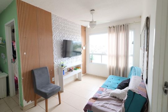 Sala de apartamento para alugar com 2 quartos, 39m² em Jardim Boa Vista (zona Oeste), Osasco