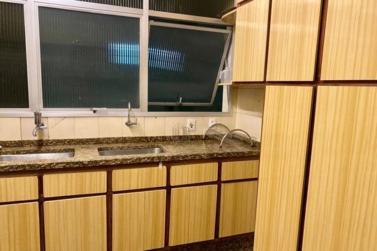 Cozinha de apartamento para alugar com 4 quartos, 170m² em Lourdes, Belo Horizonte