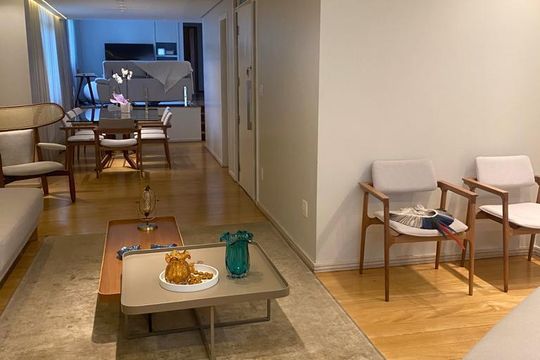 Sala de apartamento para alugar com 4 quartos, 170m² em Lourdes, Belo Horizonte