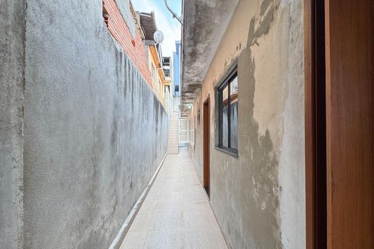 Quintal  de casa à venda com 3 quartos, 152m² em Vila Alves Dias, São Bernardo do Campo