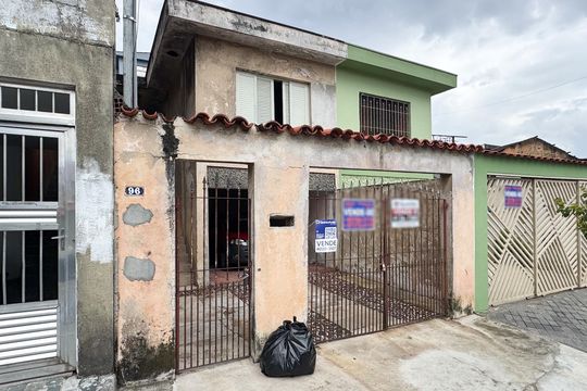 Fachada  de casa à venda com 3 quartos, 152m² em Vila Alves Dias, São Bernardo do Campo