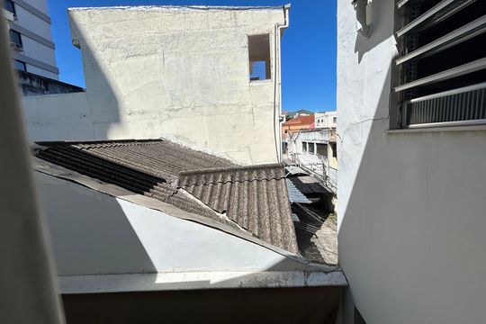 Vista das Suíte 3 de casa à venda com 5 quartos, 271m² em Méier, Rio de Janeiro