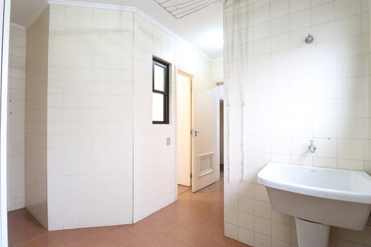 Área de Serviço de apartamento à venda com 3 quartos, 127m² em Alto da Lapa, São Paulo